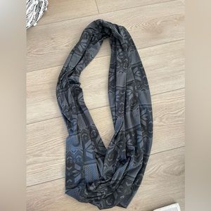 Black Theads 4 thought infinity scarf.